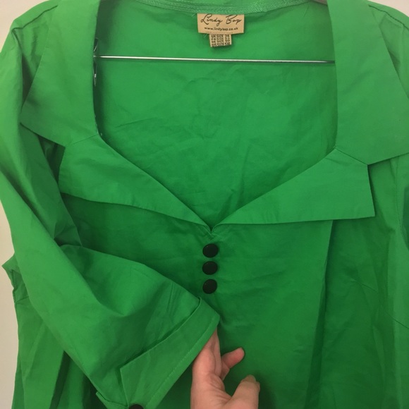 BNWOT Kelly Green Retro Top 6X/22 US - Picture 2 of 7